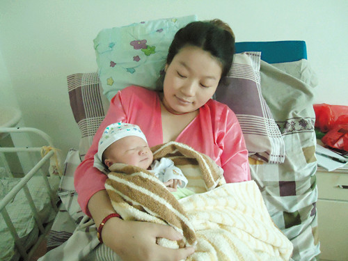 杨陵西宝治不孕已顺利生产